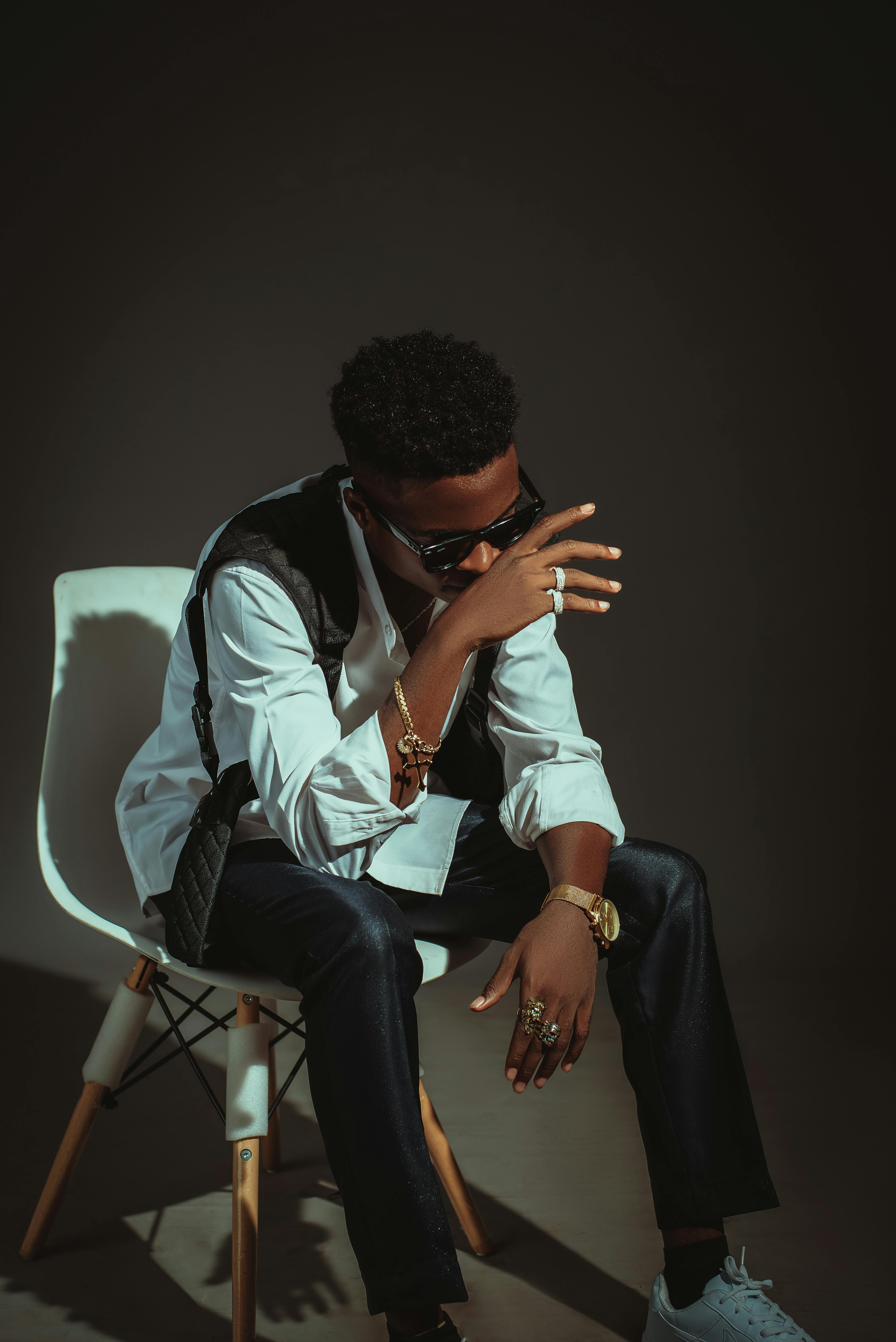 Style & Strength: Matching Your Watch with Your Outfit